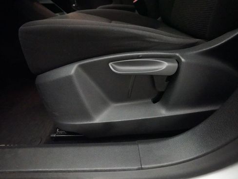 Used 2015 Volkswagen Tiguan S AWD/4WD image 27