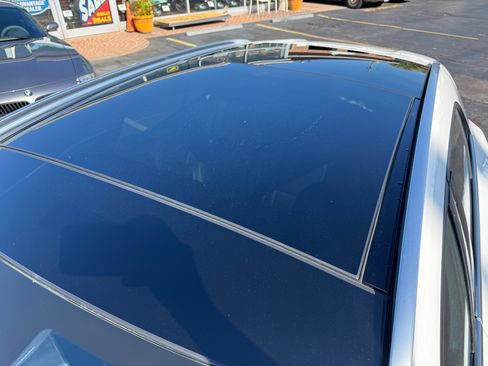 Used 2019 Mercedes-Benz GLA 250 4MATIC image 39