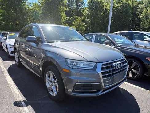 Used 2018 Audi Q5 2.0T Premium w/ Convenience Package AWD/4WD image 1
