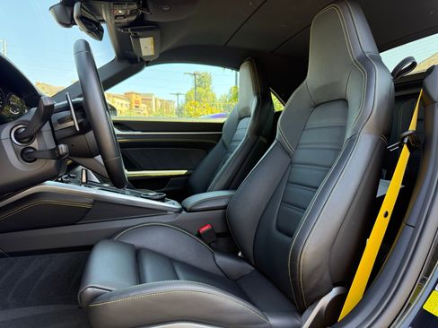 Certified 2025 Porsche 911 Turbo S AWD/4WD image 5