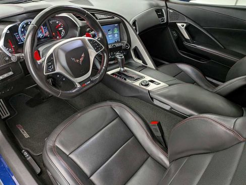 Used 2017 Chevrolet Corvette Z06 RWD image 2