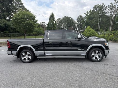 Used 2021 RAM 1500 Laramie AWD/4WD image 9