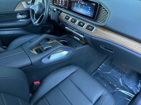 Certified 2025 Mercedes-Benz GLE 450 4MATIC w/ AMG Line Exterior image 20