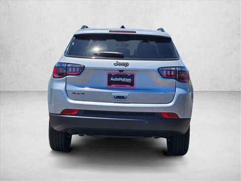 New 2026 Jeep Compass Latitude AWD/4WD image 8