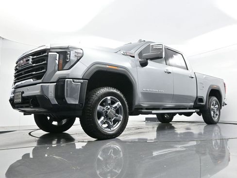 Used 2025 GMC Sierra 2500 SLT w/ SLT Premium Package image 50