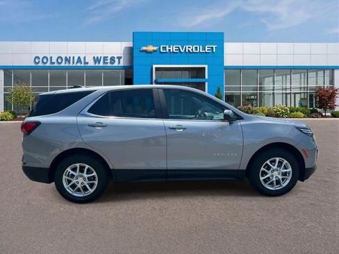 Used 2023 Chevrolet Equinox LT w/ Driver Convenience Package AWD/4WD image 5