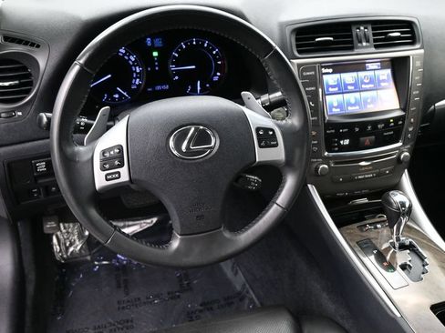 Used 2015 Lexus IS 250C w/ Navigation System Package RWD image 4