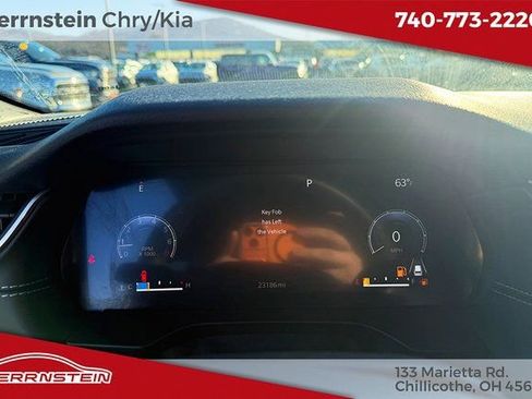 Used 2022 Jeep Grand Cherokee Altitude image 18
