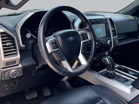 Used 2020 Ford F150 Lariat w/ Equipment Group 502A Luxury AWD/4WD image 16