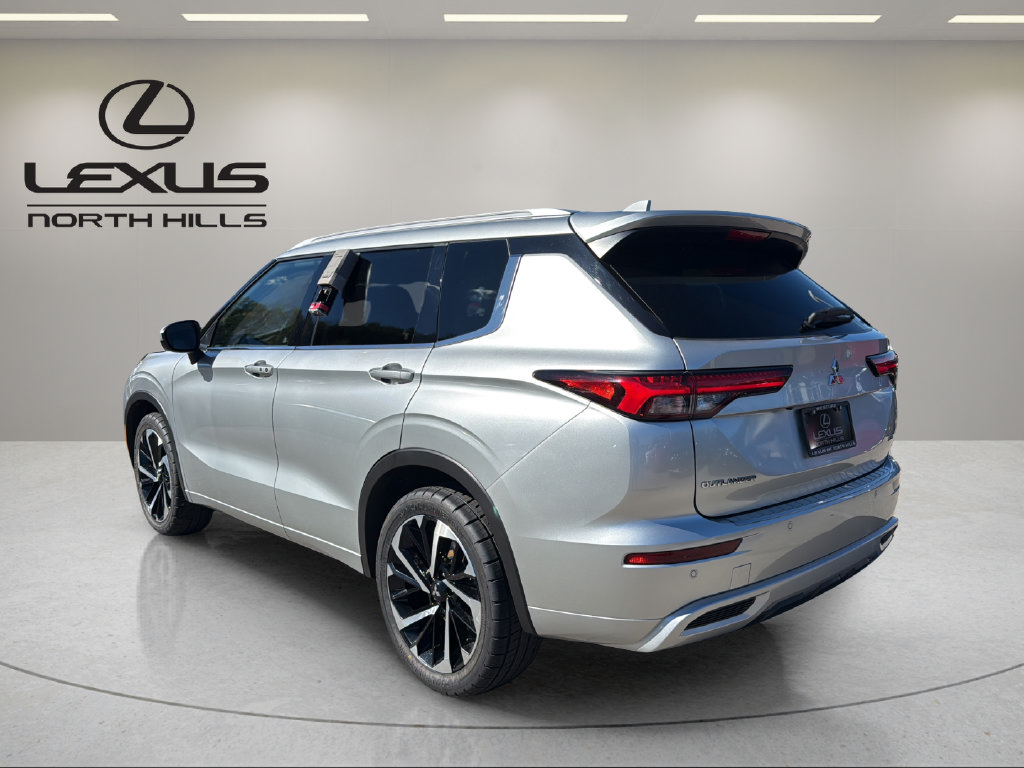 Used 2022 Mitsubishi Outlander SEL AWD/4WD image 8