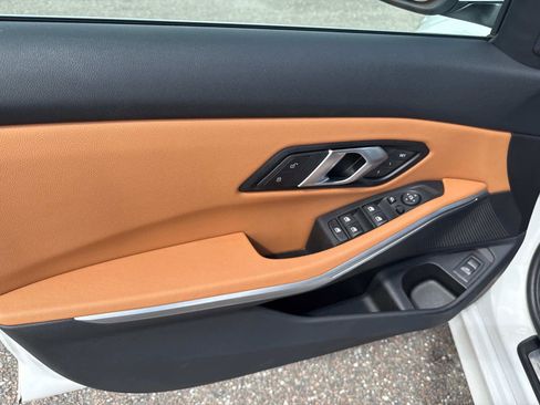 Certified 2025 BMW 330i Sedan w/ Convenience Package image 16