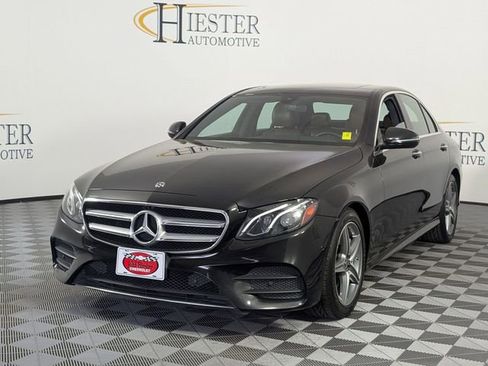 Used 2018 Mercedes-Benz E 300 image 4
