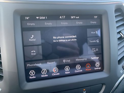 Used 2022 Jeep Cherokee Latitude Lux image 16