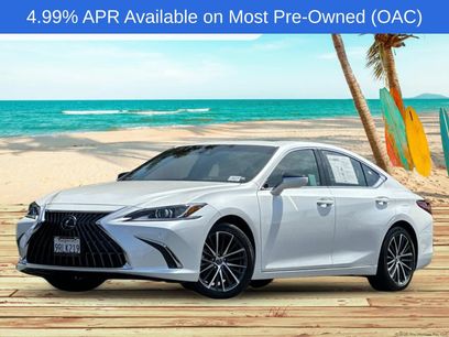 Used 2025 Lexus ES 300h w/ Premium Package