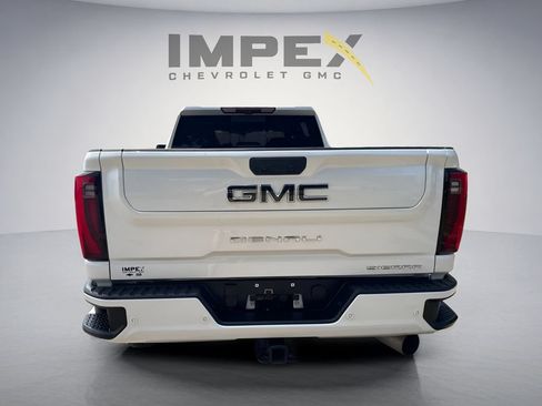 Used 2024 GMC Sierra 2500 Denali Ultimate w/ Max Trailering Package AWD/4WD image 4