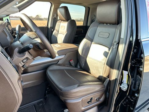 Used 2025 RAM 2500 Limited image 11