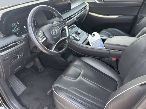 Certified 2023 Hyundai Palisade Limited FWD image 10