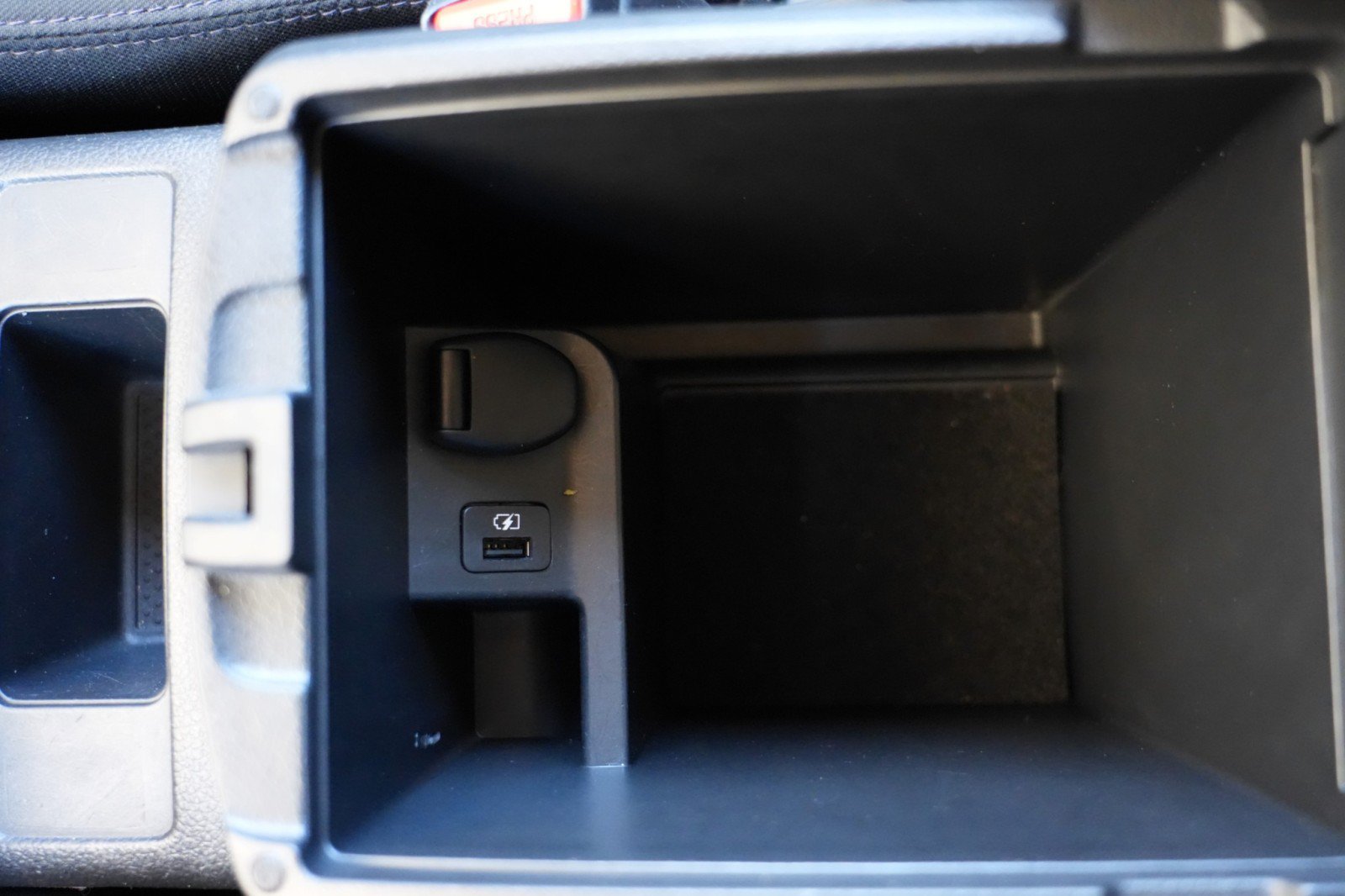 Used 2019 Nissan Rogue S FWD image 27