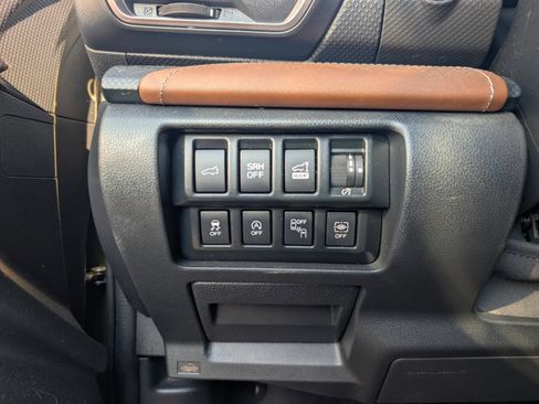 Certified 2023 Subaru Forester Touring AWD/4WD image 36