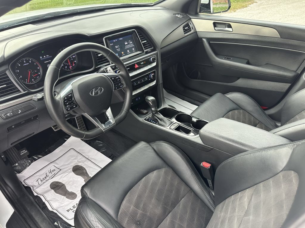Used 2018 Hyundai Sonata Sport FWD image 8