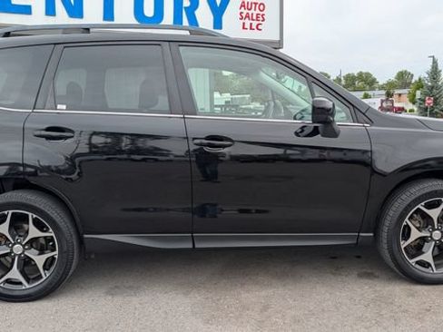 Used 2016 Subaru Forester 2.0XT Premium AWD/4WD image 22