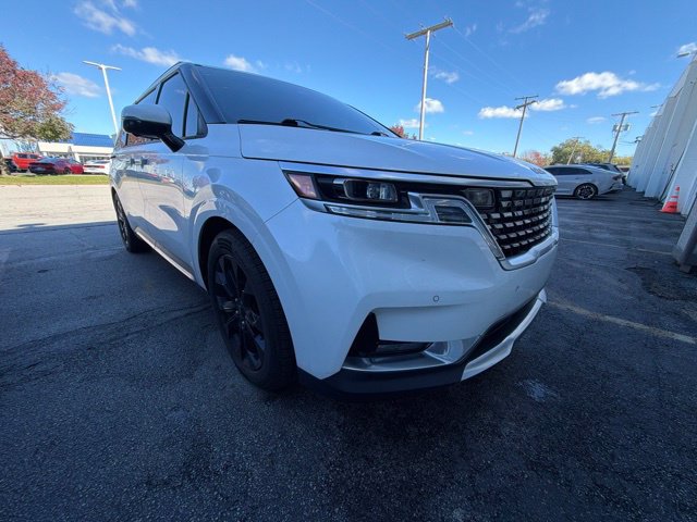 Certified 2022 Kia Carnival SX Prestige FWD image 1
