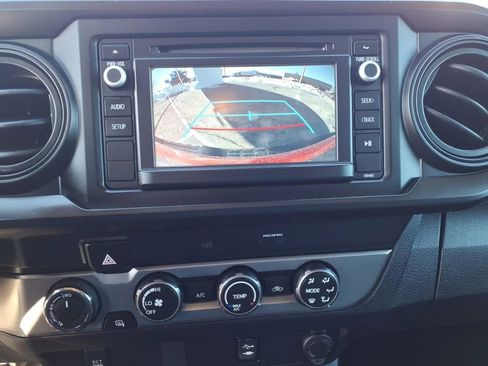 Certified 2019 Toyota Tacoma SR image 18