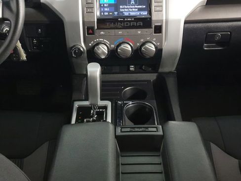 Used 2016 Toyota Tundra SR5 AWD/4WD image 24