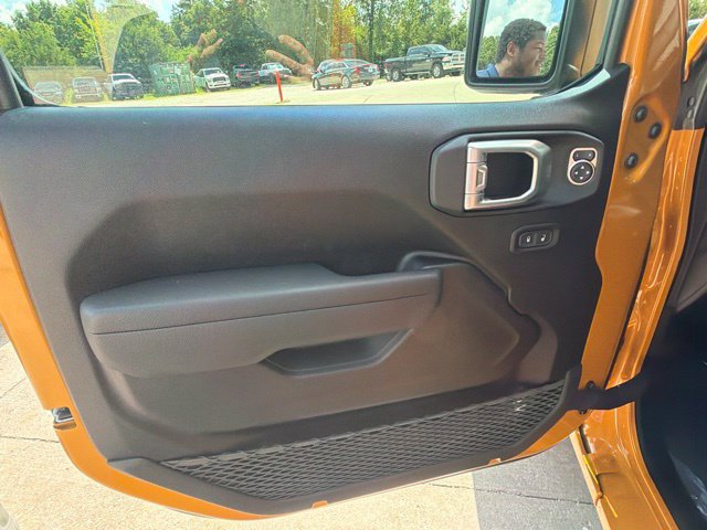 New 2026 Jeep Gladiator Sport AWD/4WD image 16