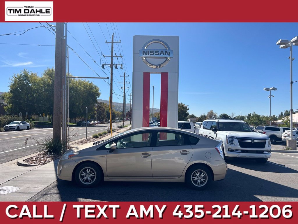 Used 2010 Toyota Prius Two FWD image 1
