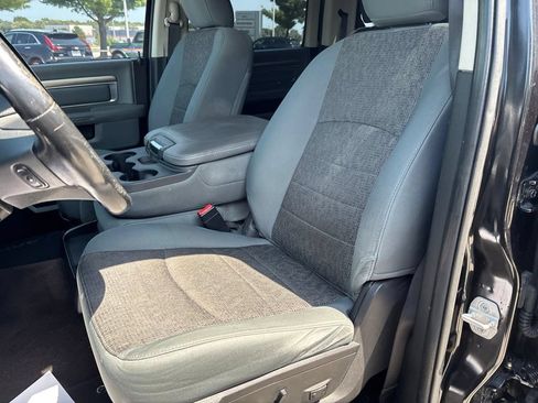 Used 2016 RAM 1500 Big Horn RWD image 35