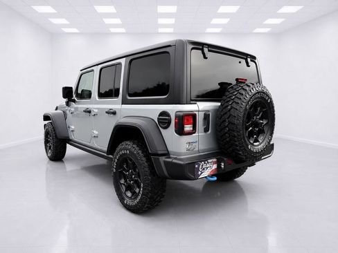 Used 2023 Jeep Wrangler Unlimited w/ Cold Weather Group AWD/4WD image 8