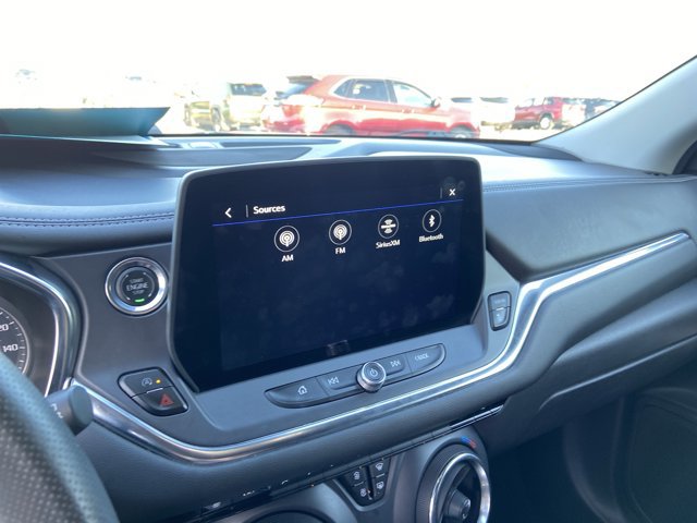 Used 2025 Chevrolet Blazer LT FWD image 36