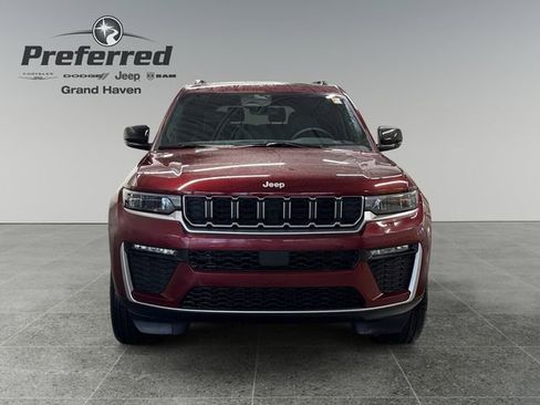 New 2026 Jeep Grand Cherokee L Limited AWD/4WD image 11