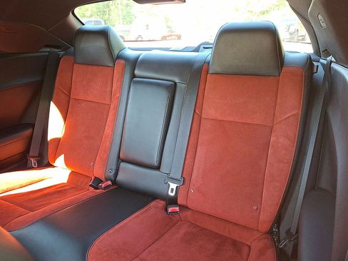 Used 2016 Dodge Challenger R/T Scat Pack RWD image 20
