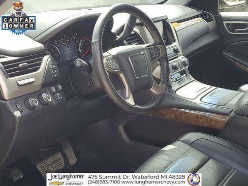 Used 2015 GMC Yukon XL Denali w/ Premium Package AWD/4WD image 12