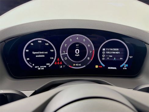 New 2026 Porsche Panamera image 16