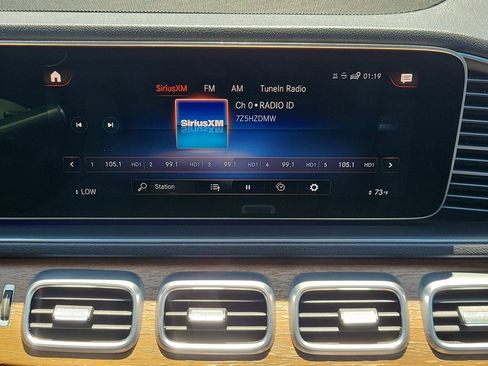 Used 2022 Mercedes-Benz GLE 450 4MATIC image 18