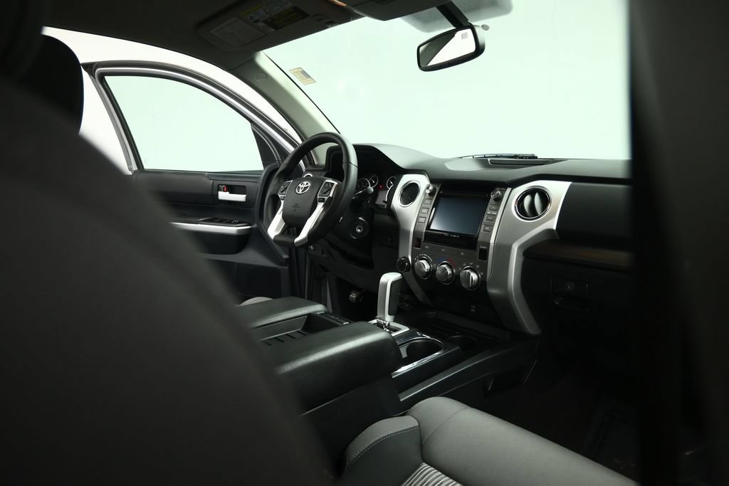 Used 2014 Toyota Tundra SR5 w/ SR5 Upgrade Package AWD/4WD image 57