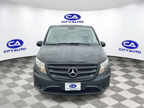 Used 2016 Mercedes-Benz Metris image 10
