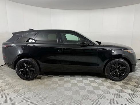 New 2026 Land Rover Range Rover Velar Dynamic SE image 8