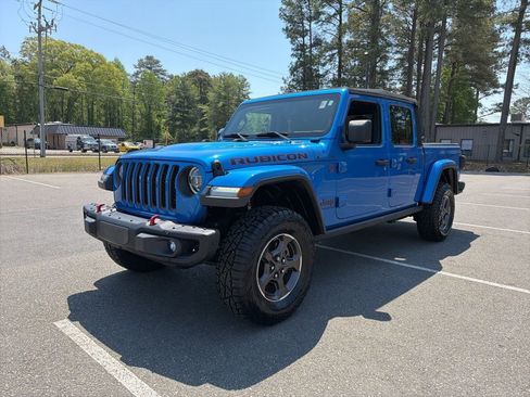 Used 2020 Jeep Gladiator Rubicon AWD/4WD image 2