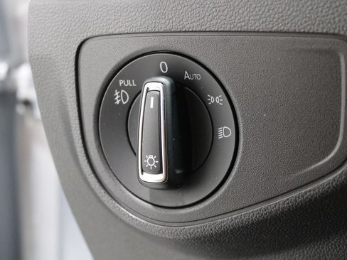 Used 2018 Volkswagen Atlas SEL Premium AWD/4WD image 42