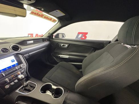 Used 2019 Ford Mustang GT w/ GT Performance Package RWD image 27