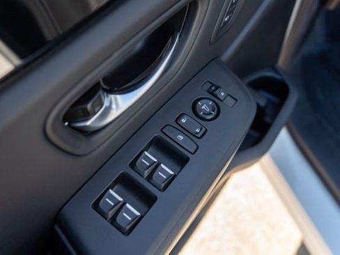 Used 2025 Honda Pilot Touring image 19