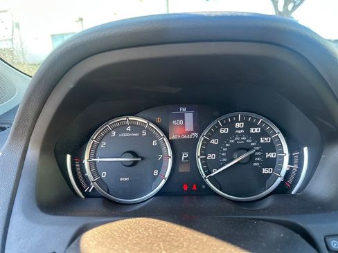 Used 2017 Acura TLX image 12