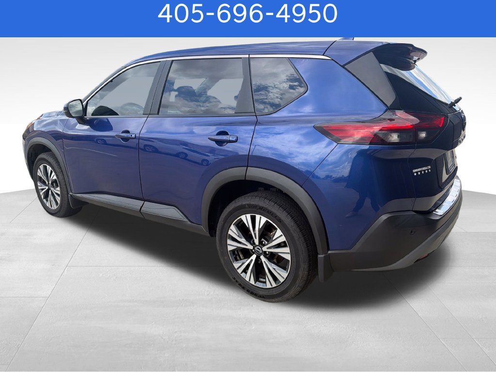 Used 2023 Nissan Rogue SV FWD image 3