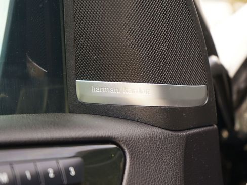 Used 2018 Mercedes-Benz GLE 350 4MATIC image 14