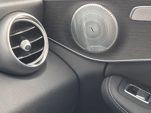 Used 2020 Mercedes-Benz C 300 4MATIC Sedan image 30