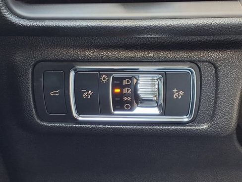 Certified 2022 Lincoln Corsair FWD w/ Equipment Group 101A image 13